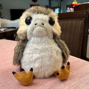 Star Wars animated stuffed pork